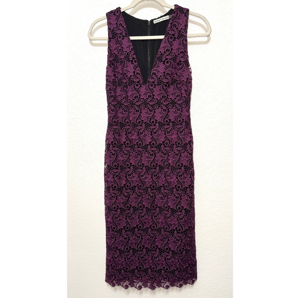 Alice + Olivia Preslee Sleeveless Dress
